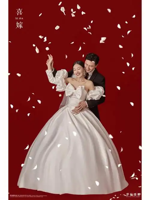 晒一晒我的红色背景婚纱照78统一全家审美