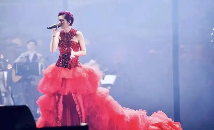 2019杨千嬅南宁演唱会重温当年mp3里的杨千嬅