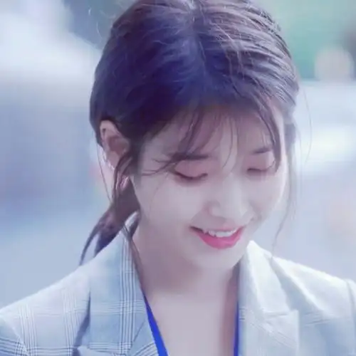 李知恩iu/女生头像/爱豆头/by姜甜软