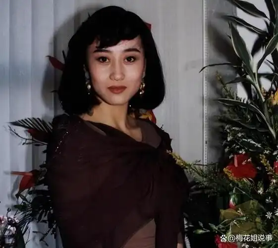 利智嫁给李连杰经常痛哭这是为何