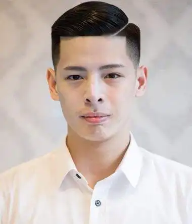 男生油头剪什么发型 脸大的男生适合的油头