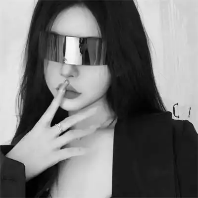 女生头像高级小众高冷黑白