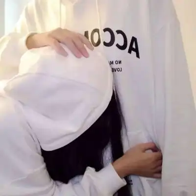 情侣头像不明显不露脸高清好看的不露脸的情头图片