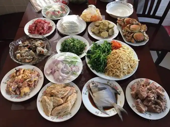 五一父亲66岁大寿儿女回家祝寿老人端出一道菜全家傻了眼