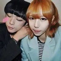 哥妹头像一左一右可爱_微信头像图片大全