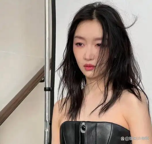 事实证明喜欢耍大牌的周冬雨这次终于踢到铁板了