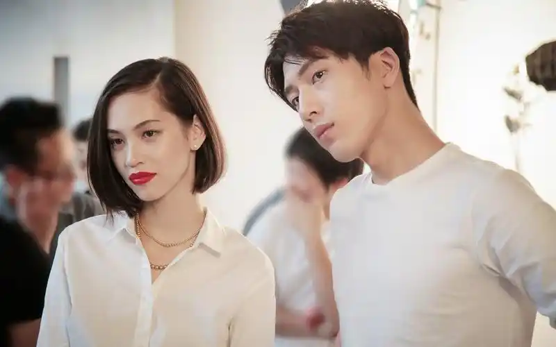 水原希子井柏然图片壁纸水原希子井柏然帅哥明星男明星女明星