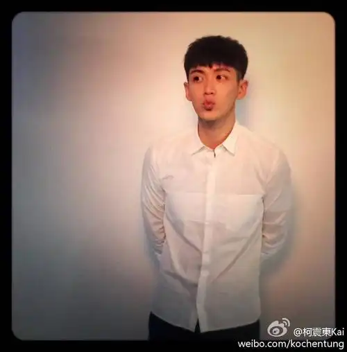 柯震东接拍抗日剧片酬高达两千万终解禁