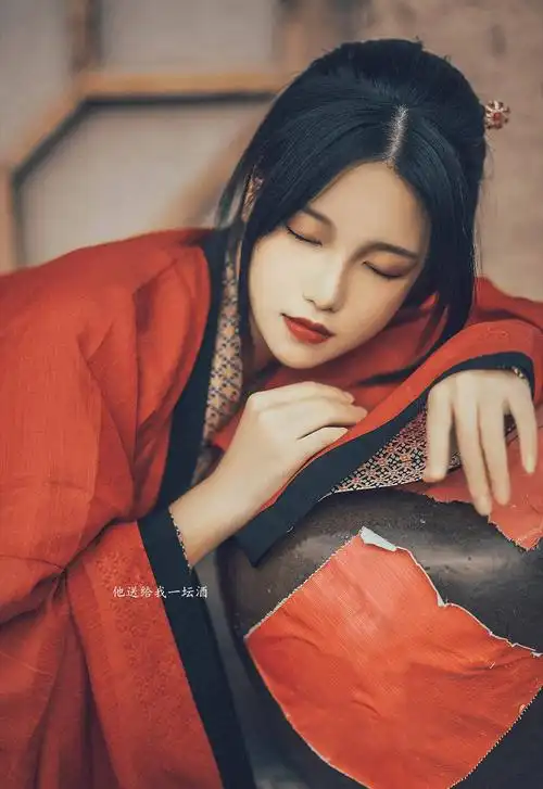 用暖暖的心.去拥抱生活.去拥抱未来.日子一定越来越好.