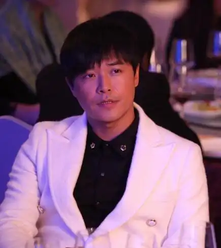 图网扒陈思诚个人资料简介陈导电视剧封箱之作开机