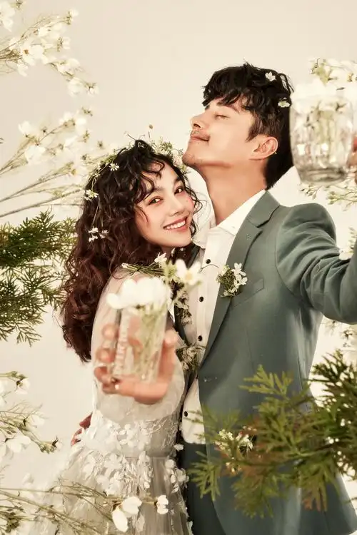 经典内景婚纱照