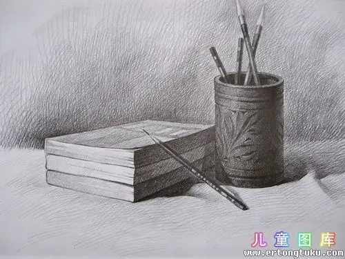 书与笔_儿童静物素描-儿童图库