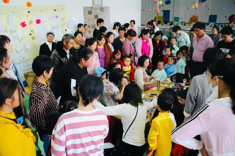 张桥中心幼儿园2019年六一文艺汇演及大班毕业典礼