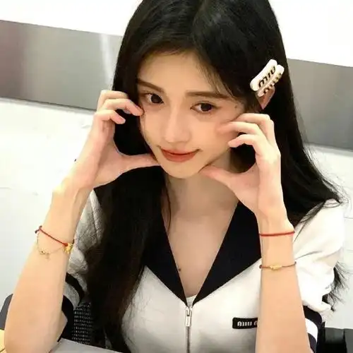 关于鞠婧祎的头像    #女生头像