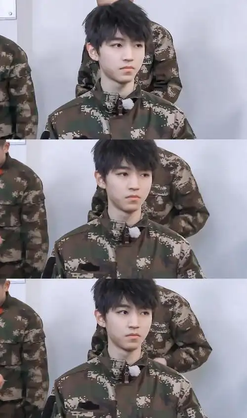 王俊凯制服诱惑合集,今天是超级飒的凯boss