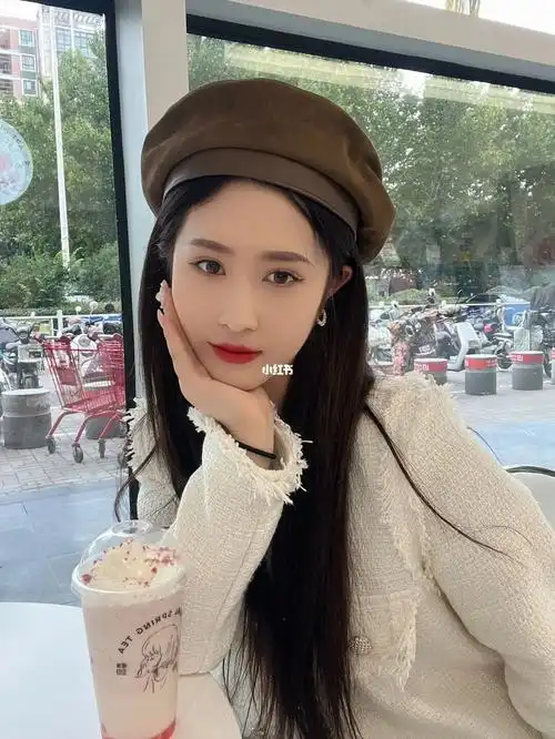 喝喝奶茶04拍拍照