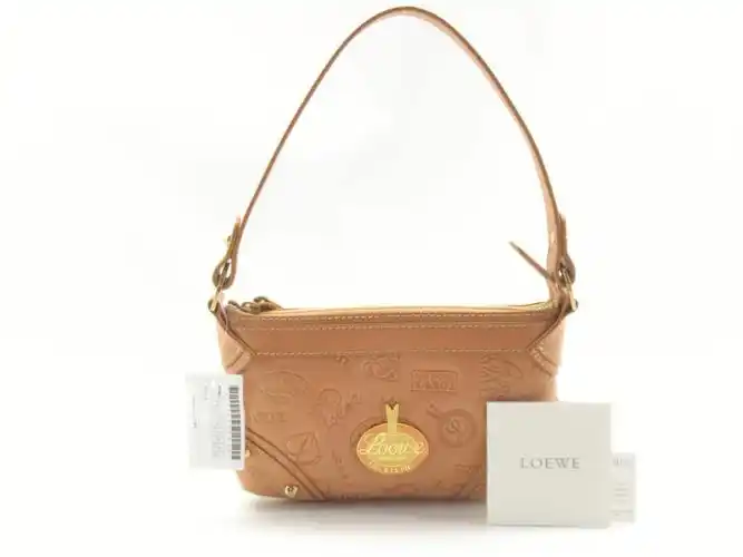 loewe罗意威周年纪念徽章款腋下包