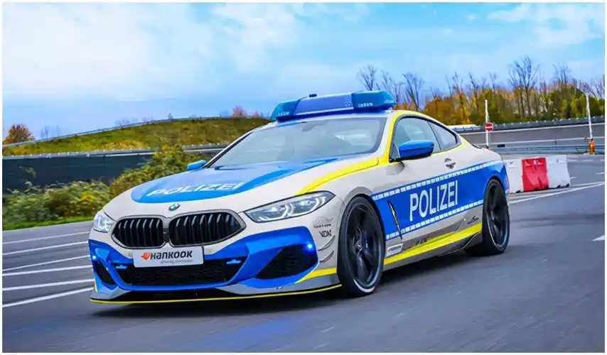 德国警察新增爆裂警车警装版宝马m850i飙车族噩梦