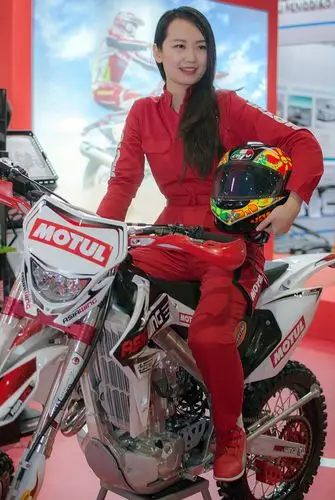 韩国ppl组合洗车妹热舞