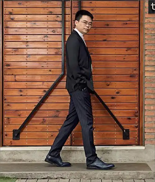 郑翔洲开启培训资本新模式