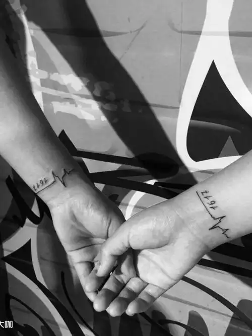 情侣 心电图_纹身图案手稿图片_灰师的纹身作品集