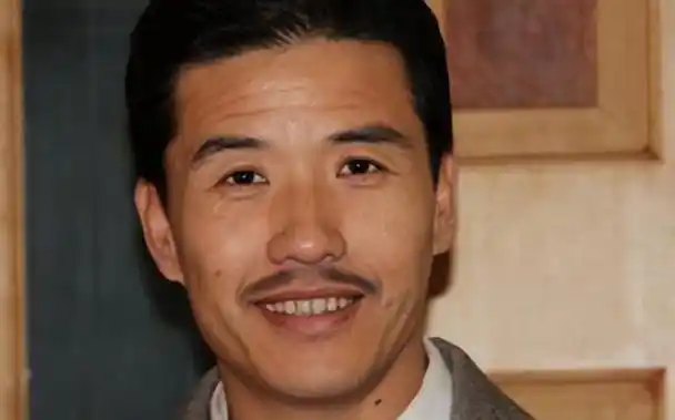 17年前,被赵本山&|潘长江|二人转|王小利|演艺界|喜剧演员_网易订阅