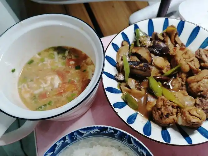 就满头大汗,一天流的汗都没有烧顿饭流的多,夏天烧饭受罪啊 烧饭一