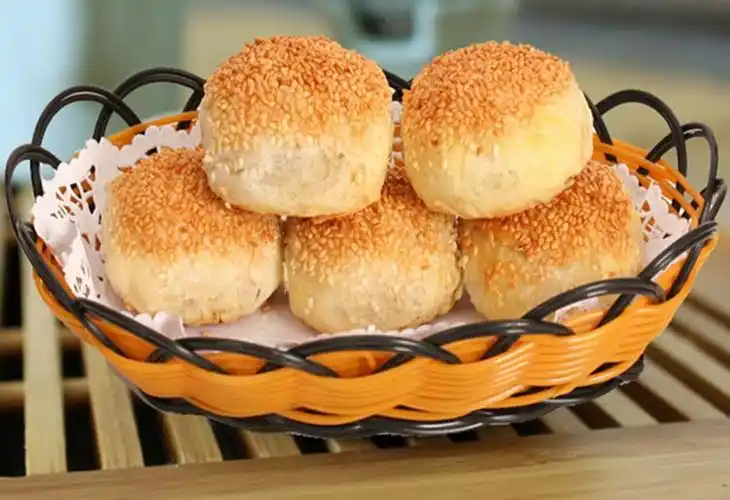 学做黄桥烧饼技术要多久?信阳【百味鲜】专业正宗