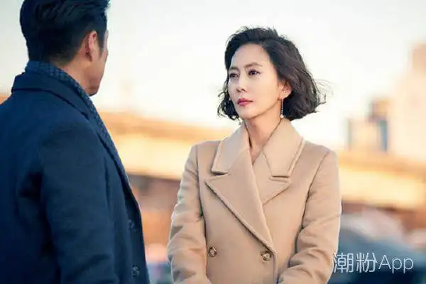 因此,网友总结迷雾这部电视剧是高慧兰失败的一生也并不无道理,那么