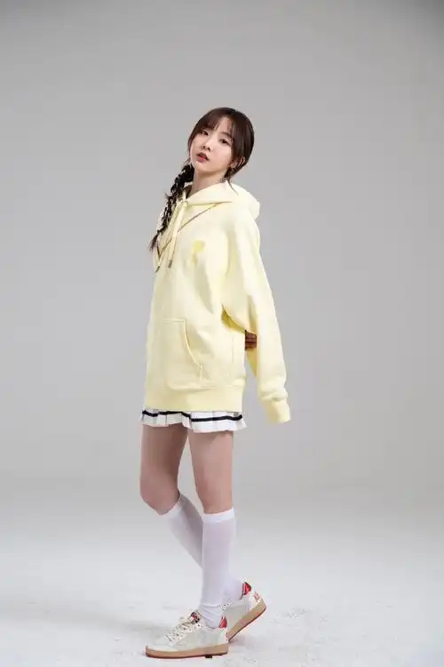 郑乃馨超话#闪亮的日子新年第一课开课了#《闪亮的