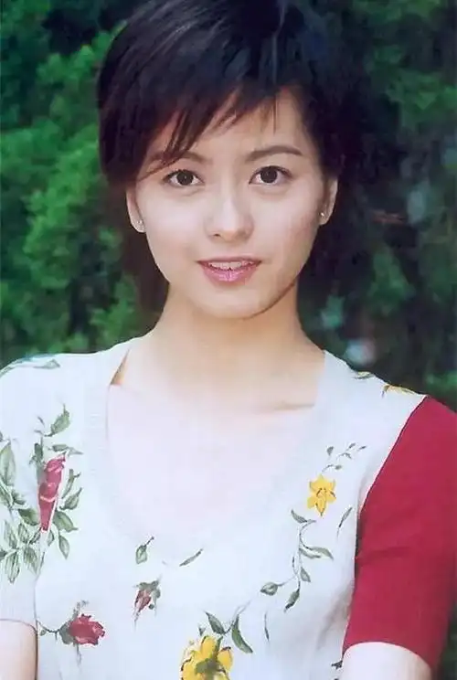 梁咏琪年轻时候真正的大美女