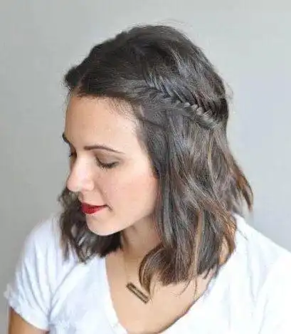 短发半扎今年最火韩式短发半扎发型图片