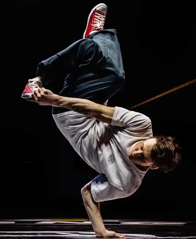 breaking超帅freeze头像来了