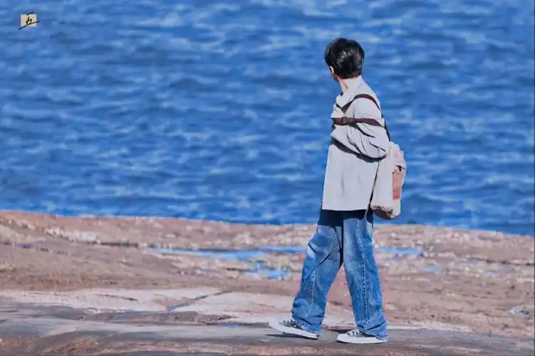 真的顶不住啊城队你的福气在后头 [doge][doge][doge]      #壁纸分享