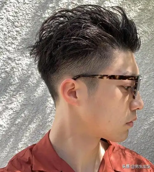 今夏10款最帅气的男生发型5种风格让你清爽又时尚