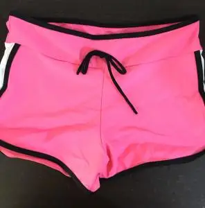 2018流行的特价防走光女平角泳裤高档印花四角比基尼游泳裤女宽松