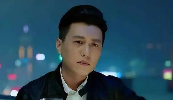 演员靳东受不了江珊女儿满脸嫌弃余生决定不会辜负离异的李佳