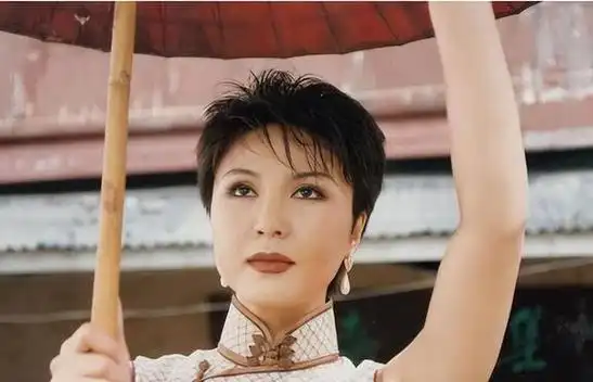 女歌手林萍因放鸽子被春晚拒之门外如今54岁仍然美丽