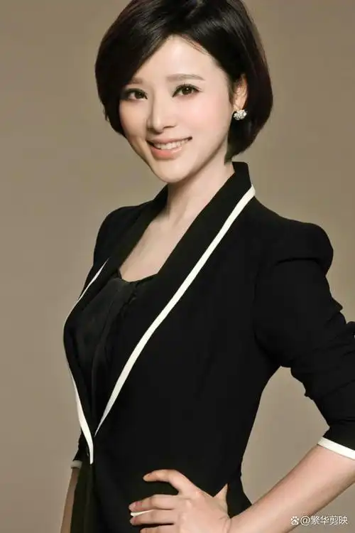 央视是中国最大的国家级电视台,其十大美女主持人是电视界的标志性