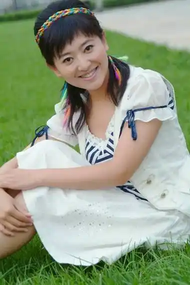 月亮姐姐真名,照片