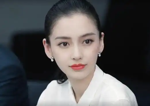 baby整容前后照片,angelababy整容前后