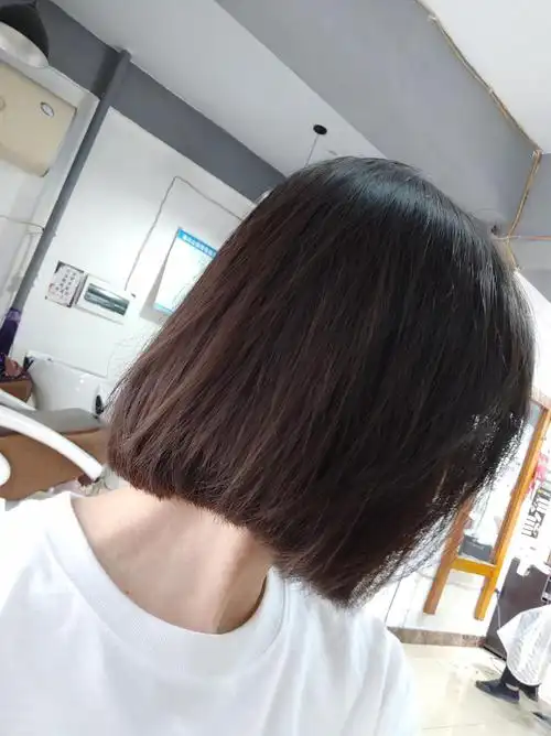 剪头发tony剪出来的发型和我想要的不一样