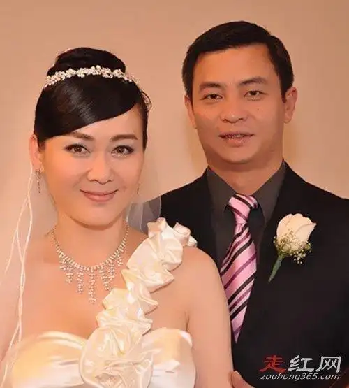 李琳个人资料简介老公与李大双已经注册结婚