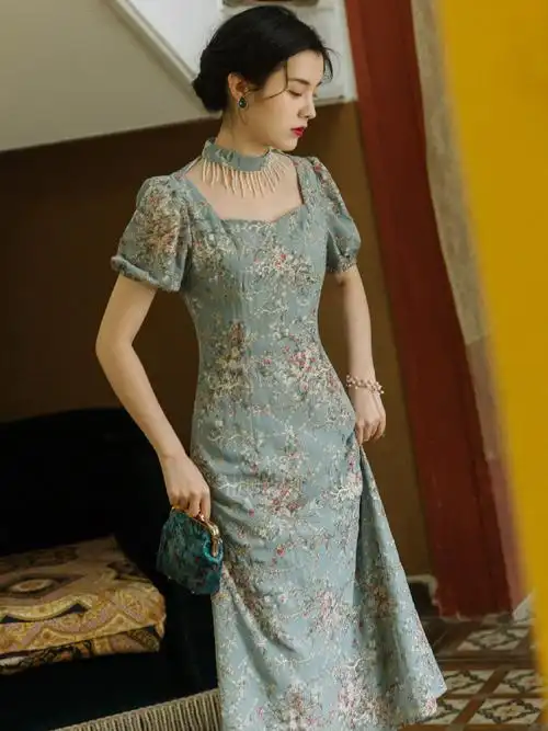 法式宫廷复古流苏刺绣方领旗袍改良版连衣裙年轻款少女日常可穿夏