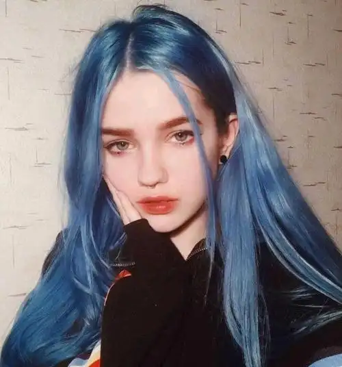 欧美蓝色头发