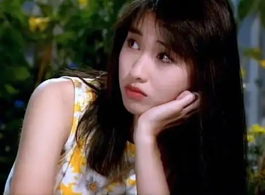 香港公认最美的女明星第一名附年轻时美照