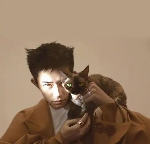 易烊千玺#    易烊千玺 硬照的神  marieclaire mar.2021