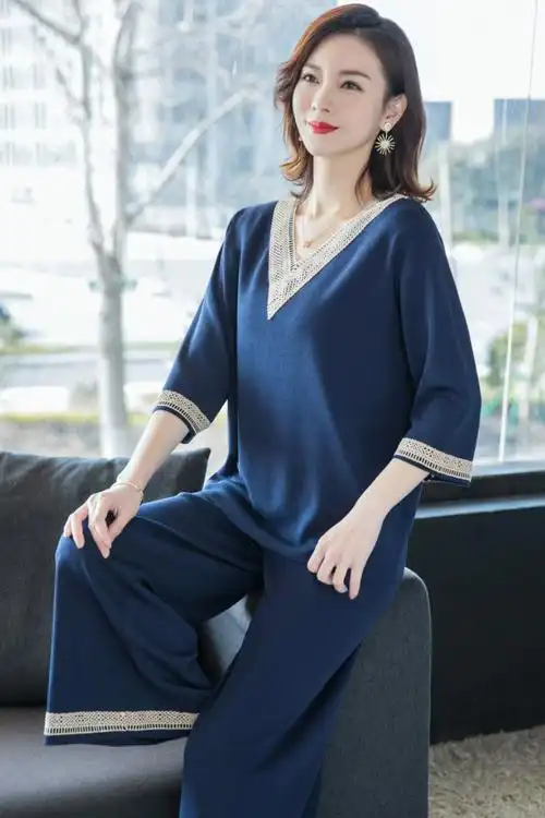 洋气套装2021新款春秋两件套阔太太时尚女中老年女装中年妈妈秋装