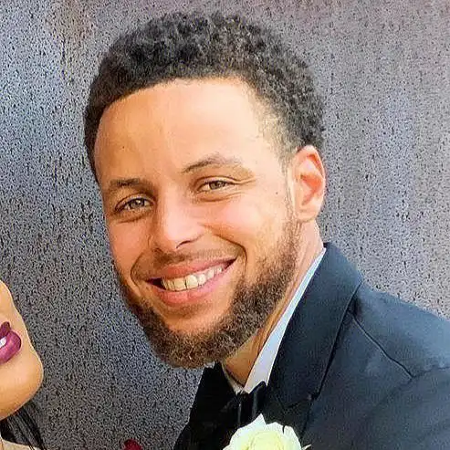 情侣头像  #库里  #nba  #库里和阿耶莎的爱情