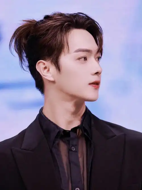 不想当小鲜肉想当实力派演员的凯凯